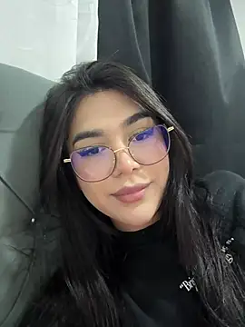 RoseCassie online show from May 23, 2026, 12:20 am