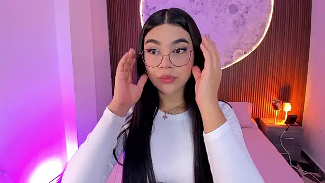 RoseCassie online show from May 26, 2026, 12:58 pm
