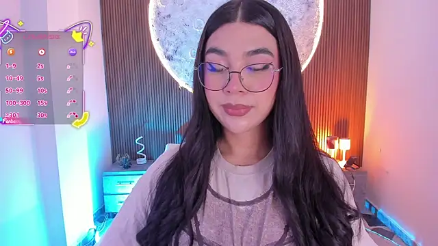 Snapshot of RoseCassie chatting on July 4, 2026, 12:43 pm RoseCassie online show from July 4, 2026, 12:43 pm