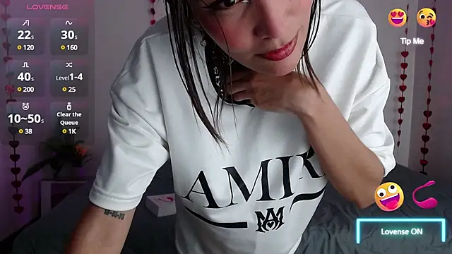 Snapshot of mia_collens chatting on March 11, 2025, 12:54 am mia collens online show from March 11, 2025, 12:54 am