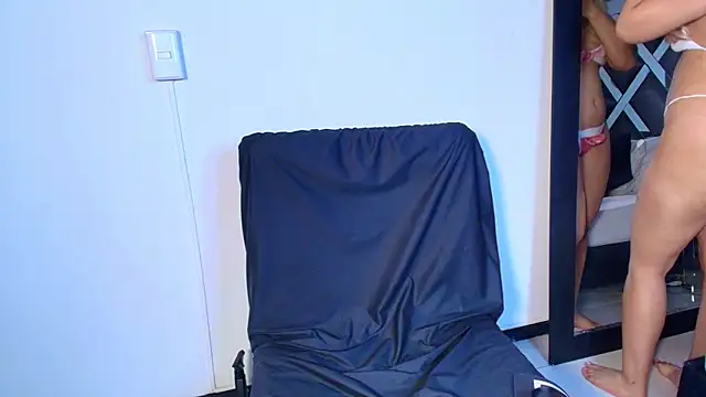 caroo gomeez online show from October 13, 2025, 3:41 am