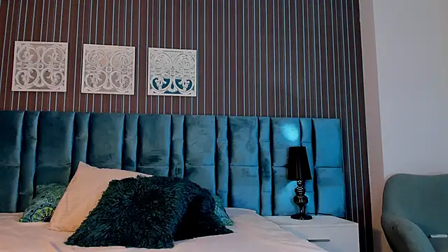 KendalPrince online show from April 8, 2026, 3:41 am