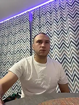  x x x x x x online show from January 3, 2025, 10:40 pm