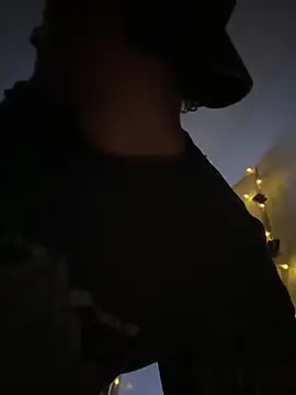 porplata22 online show from October 23, 2025, 3:16 am