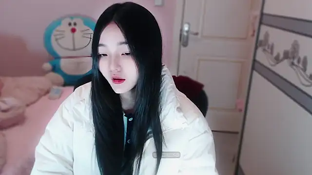 xiao-xiao-D online show from November 3, 2025, 8:51 am