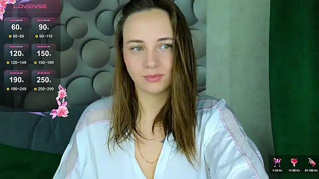 Snapshot of Cute_smile_sharon chatting on October 11, 2025, 2:34 am Cute smile sharon online show from October 11, 2025, 2:34 am