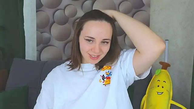 Snapshot of Cute_smile_sharon chatting on February 20, 2025, 4:50 am Cute smile sharon online show from February 20, 2025, 4:50 am