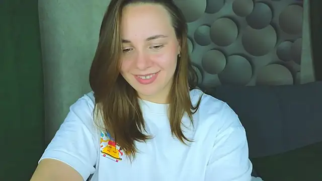 Snapshot of Cute_smile_sharon chatting on September 20, 2025, 3:17 pm Cute smile sharon online show from September 20, 2025, 3:17 pm