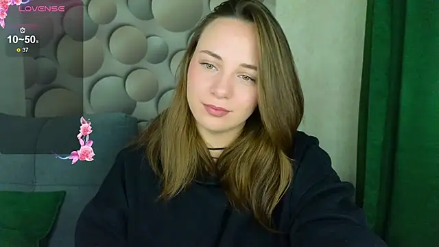 Snapshot of Cute_smile_sharon chatting on October 2, 2025, 5:11 am Cute smile sharon online show from October 2, 2025, 5:11 am