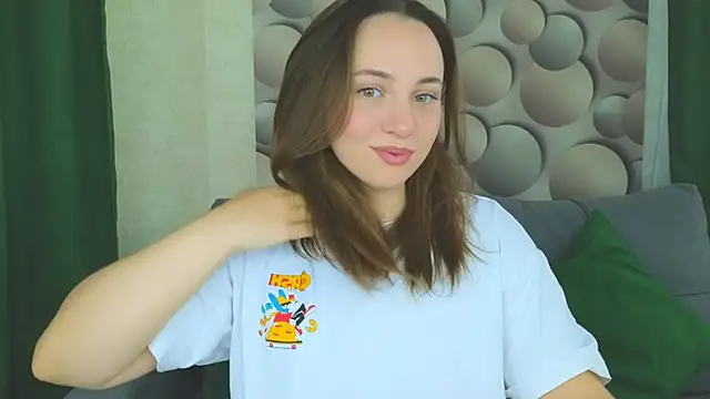 Snapshot of Cute_smile_sharon chatting on September 11, 2025, 5:07 am Cute smile sharon online show from September 11, 2025, 5:07 am