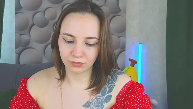 Snapshot of Cute_smile_sharon chatting on February 23, 2025, 5:56 am Cute smile sharon online show from February 23, 2025, 5:56 am