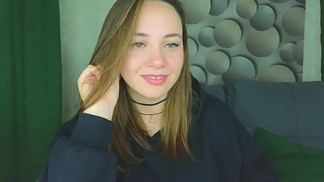 Snapshot of Cute_smile_sharon chatting on September 12, 2025, 4:45 am Cute smile sharon online show from September 12, 2025, 4:45 am