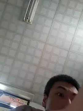 Snapshot of bb770504 chatting on January 26, 2025, 4:20 am bb770504 online show from January 26, 2025, 4:20 am