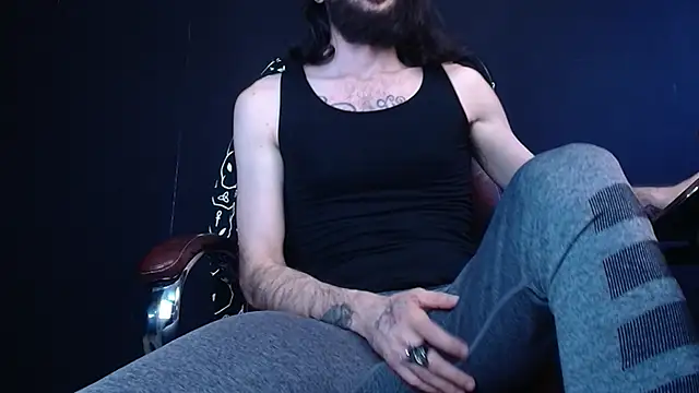 Snapshot of AxelColton chatting on March 19, 2025, 12:34 pm AxelColton online show from March 19, 2025, 12:34 pm