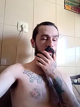 Snapshot of AxelColton chatting on March 21, 2025, 8:17 am AxelColton online show from March 21, 2025, 8:17 am