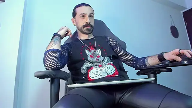 AxelColton online show from March 3, 2026, 5:53 pm