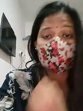 Snapshot of Tamil_Sanjana_ chatting on February 8, 2025, 3:10 pm Tamil Sanjana  online show from February 8, 2025, 3:10 pm