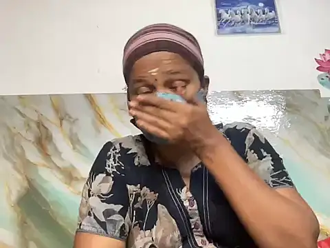 Snapshot of Tamil_Sanjana_ chatting on September 13, 2025, 1:33 pm Tamil Sanjana  online show from September 13, 2025, 1:33 pm