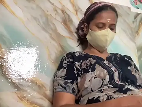 Snapshot of Tamil_Sanjana_ chatting on October 19, 2025, 7:11 am Tamil Sanjana  online show from October 19, 2025, 7:11 am