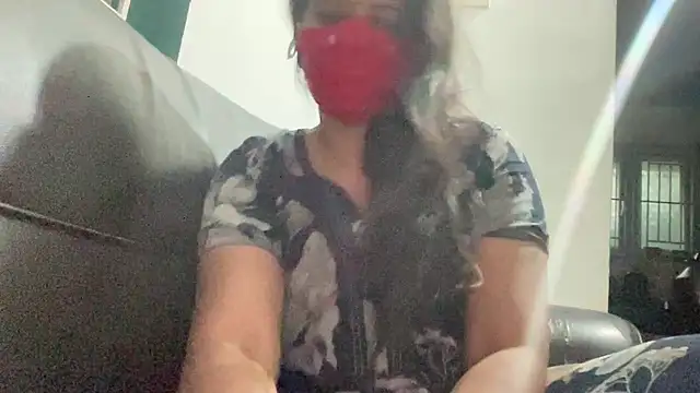 Snapshot of Tamil_Sanjana_ chatting on February 5, 2026, 1:12 am Tamil Sanjana online show from February 5, 2026, 1:12 am