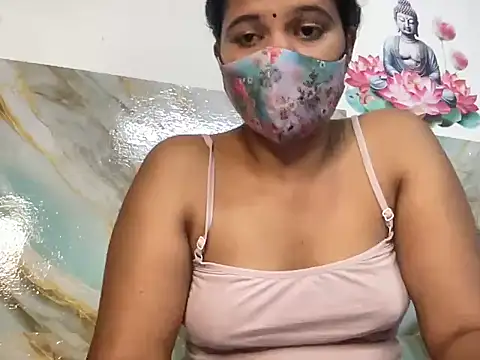 Tamil Sanjana  online show from November 3, 2025, 12:42 pm