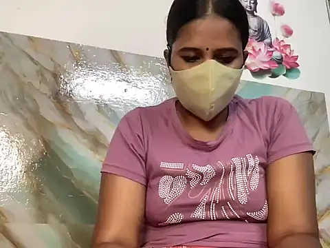 Snapshot of Tamil_Sanjana_ chatting on October 17, 2025, 12:07 pm Tamil Sanjana  online show from October 17, 2025, 12:07 pm