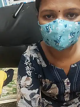 Snapshot of Tamil_Sanjana_ chatting on March 17, 2025, 5:38 pm Tamil Sanjana  online show from March 17, 2025, 5:38 pm