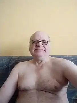 jk6t online show from March 4, 2026, 12:02 pm