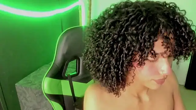 CintiaWalker online show from March 30, 2026, 1:12 pm