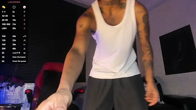 Snapshot of JhonyMiller_ chatting on February 3, 2026, 8:03 pm JhonyMiller online show from February 3, 2026, 8:03 pm