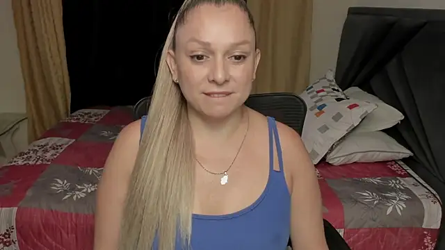 Snapshot of natalia5560 chatting on February 18, 2026, 1:07 pm natalia5560 online show from February 18, 2026, 1:07 pm