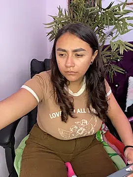 michell boobs  online show from November 18, 2025, 2:53 pm