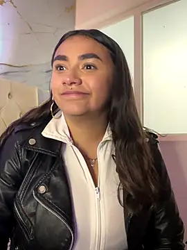 michell boobs  online show from October 25, 2025, 1:23 pm