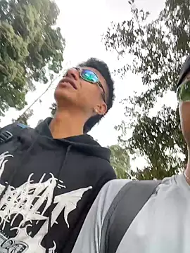 Snapshot of codysmith chatting on April 10, 2026, 3:41 pm codysmith online show from April 10, 2026, 3:41 pm