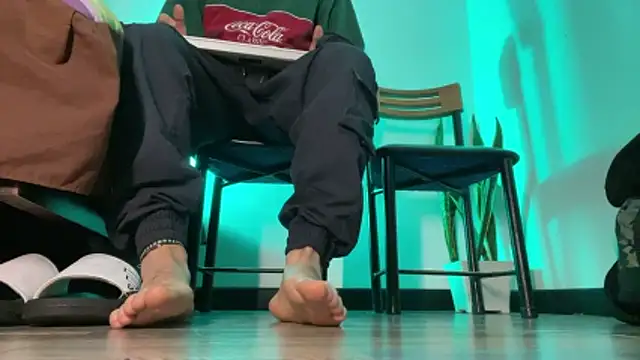 Snapshot of codysmith chatting on April 13, 2026, 1:04 pm codysmith online show from April 13, 2026, 1:04 pm