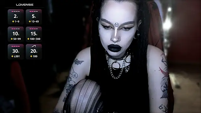 alexx succubus online show from April 18, 2026, 10:43 pm