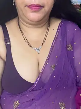 Snapshot of FlatVincy4 chatting on September 13, 2025, 7:52 am FlatVincy4 online show from September 13, 2025, 7:52 am