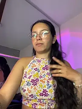 Rosita forever  online show from May 14, 2026, 4:48 pm