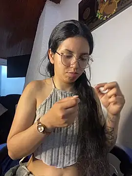 Rosita forever  online show from November 29, 2025, 2:50 pm