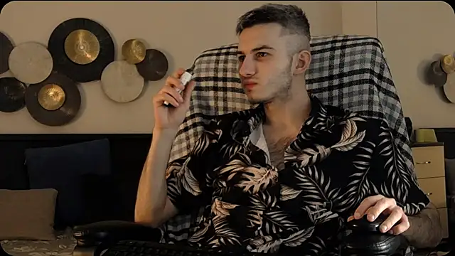 Devin Jay online show from January 13, 2026, 12:42 pm