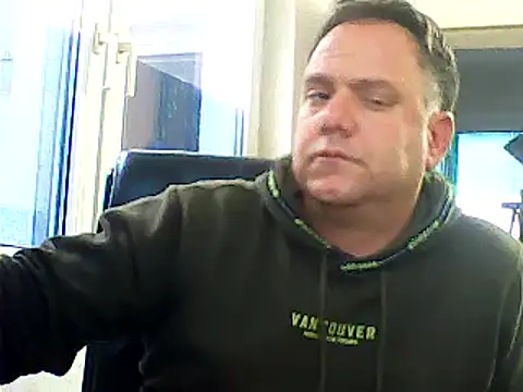 Snapshot of DauerAkt8069 chatting on June 15, 2026, 4:56 am DauerAkt8069 online show from June 15, 2026, 4:56 am