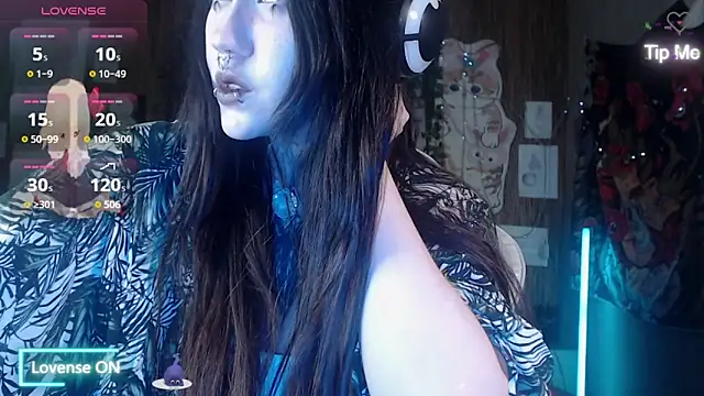chloe crystall killer online show from May 1, 2026, 10:09 am