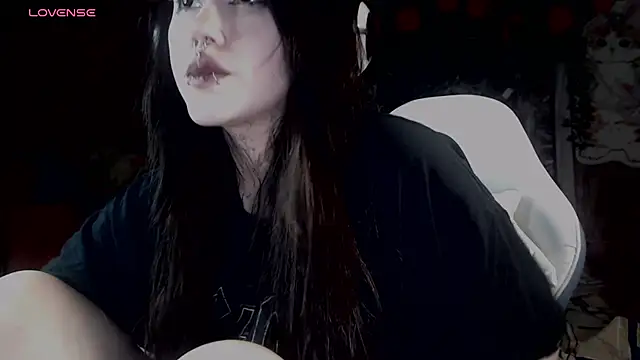 chloe crystall killer online show from March 9, 2026, 5:33 am