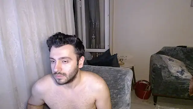 handsomeee04 online show from June 6, 2026, 7:08 pm