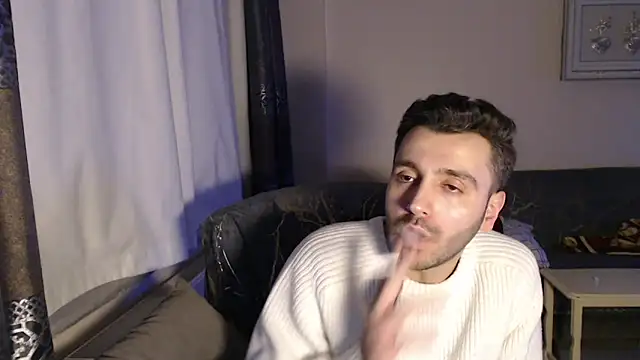 handsomeee04 online show from February 14, 2026, 9:48 pm