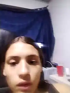 charlotes28 online show from December 23, 2024, 1:40 am