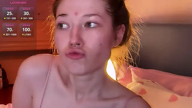 eva varnerr online show from July 4, 2026, 8:13 pm