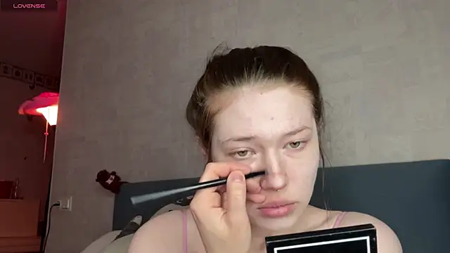 Snapshot of eva_varnerr chatting on April 4, 2026, 8:48 pm eva varnerr online show from April 4, 2026, 8:48 pm