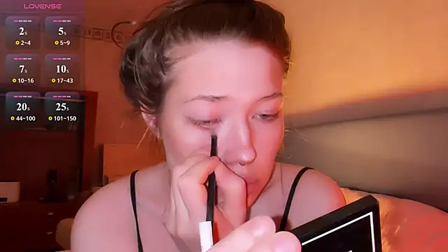 eva varnerr online show from June 22, 2026, 10:51 pm
