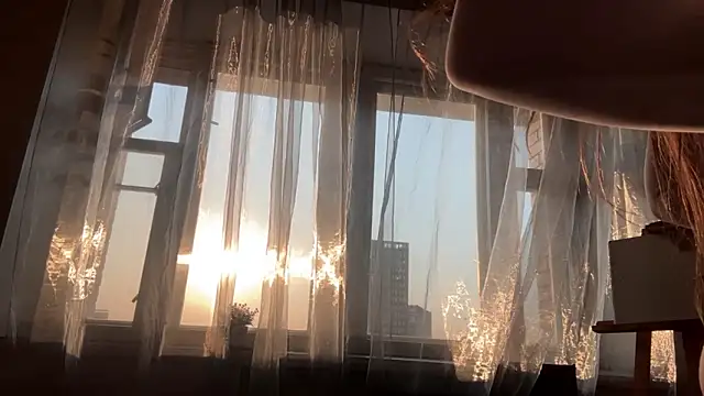 Snapshot of eva_varnerr chatting on March 11, 2026, 5:23 am eva varnerr online show from March 11, 2026, 5:23 am